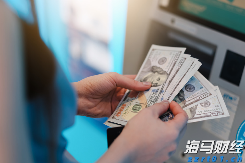 集邦咨询：2025年6月光伏行业项目总规模超过42GW