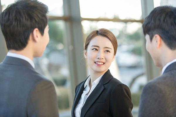 美股动态 | Q2云业务增长未达预期，亚马逊(AMZN.US)下跌超7%